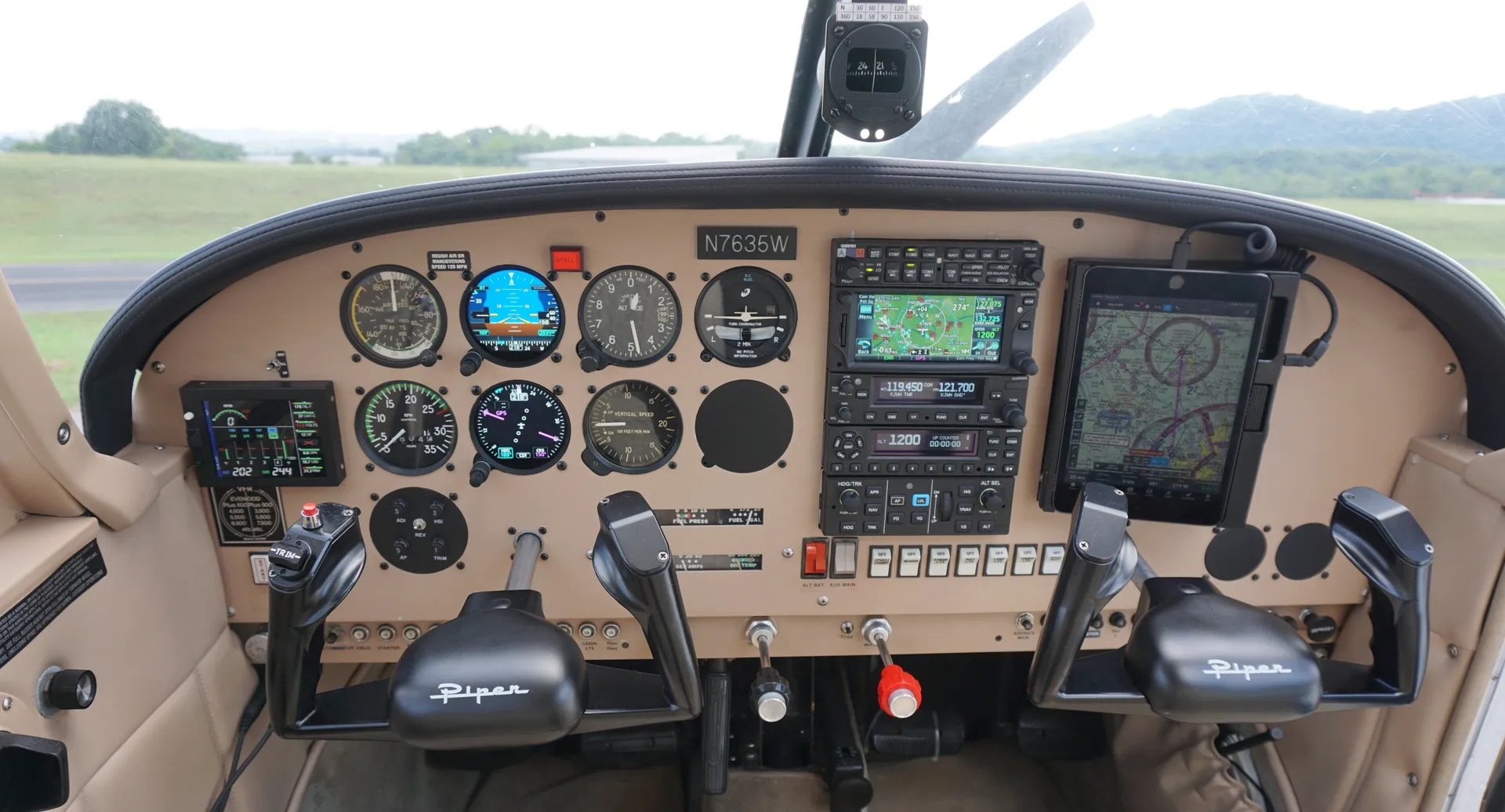 Piper Cherokee 180 Handle